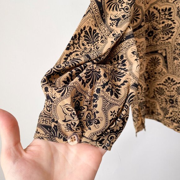 🍂Elegant Navy and Tan Ocher Mosaic Print Tunic with Long Sleeves 100% Silk - Picture 2 of 6